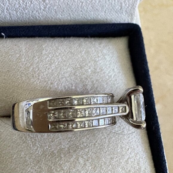 1.55 CT VS2 PRINCESS CUT LAB GROWN DIAMOND ENGAGEMENT RING 14K GOLD - Picture 4 of 11